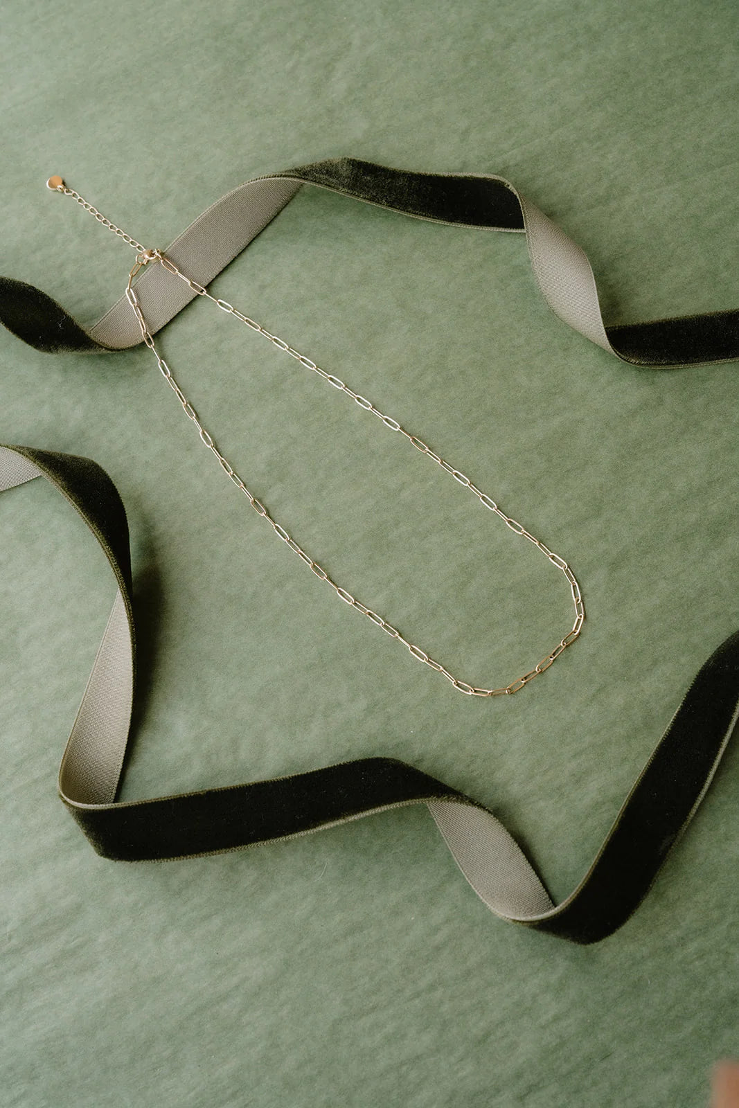 PAPERCLIP CHAIN NECKLACE