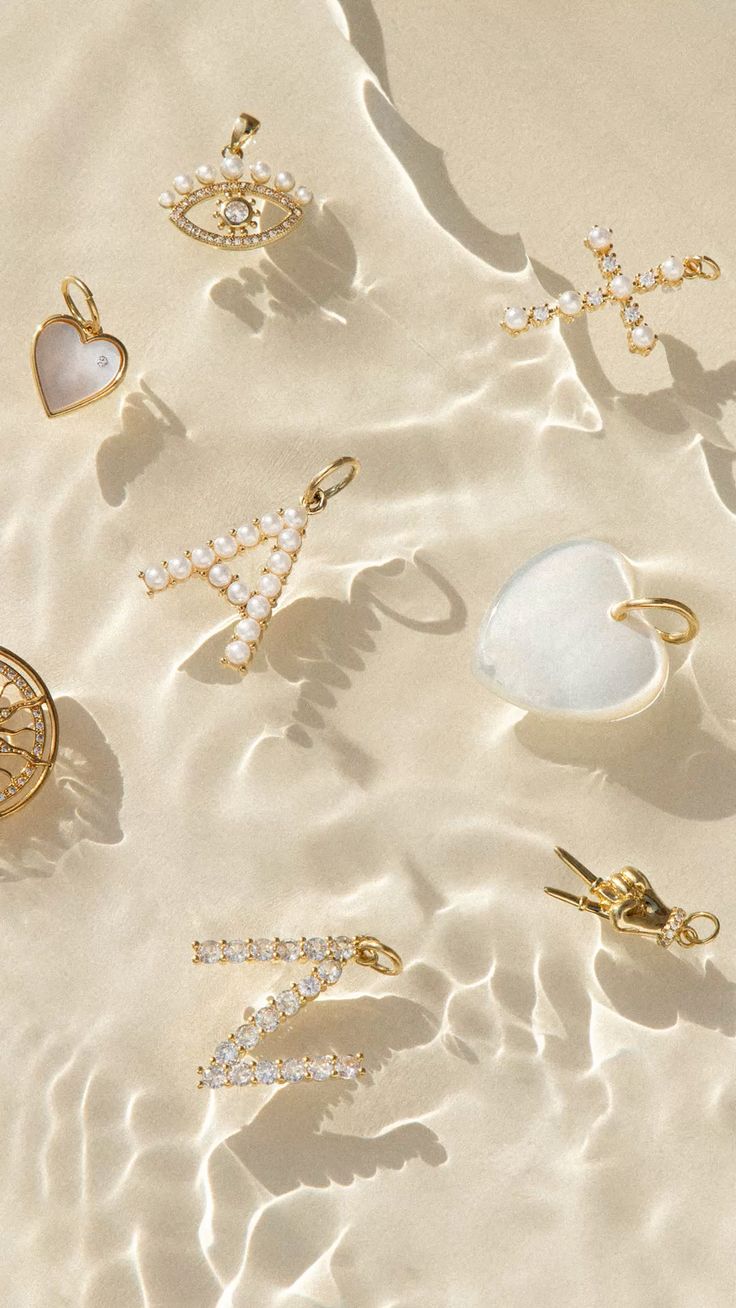 PENDANTS