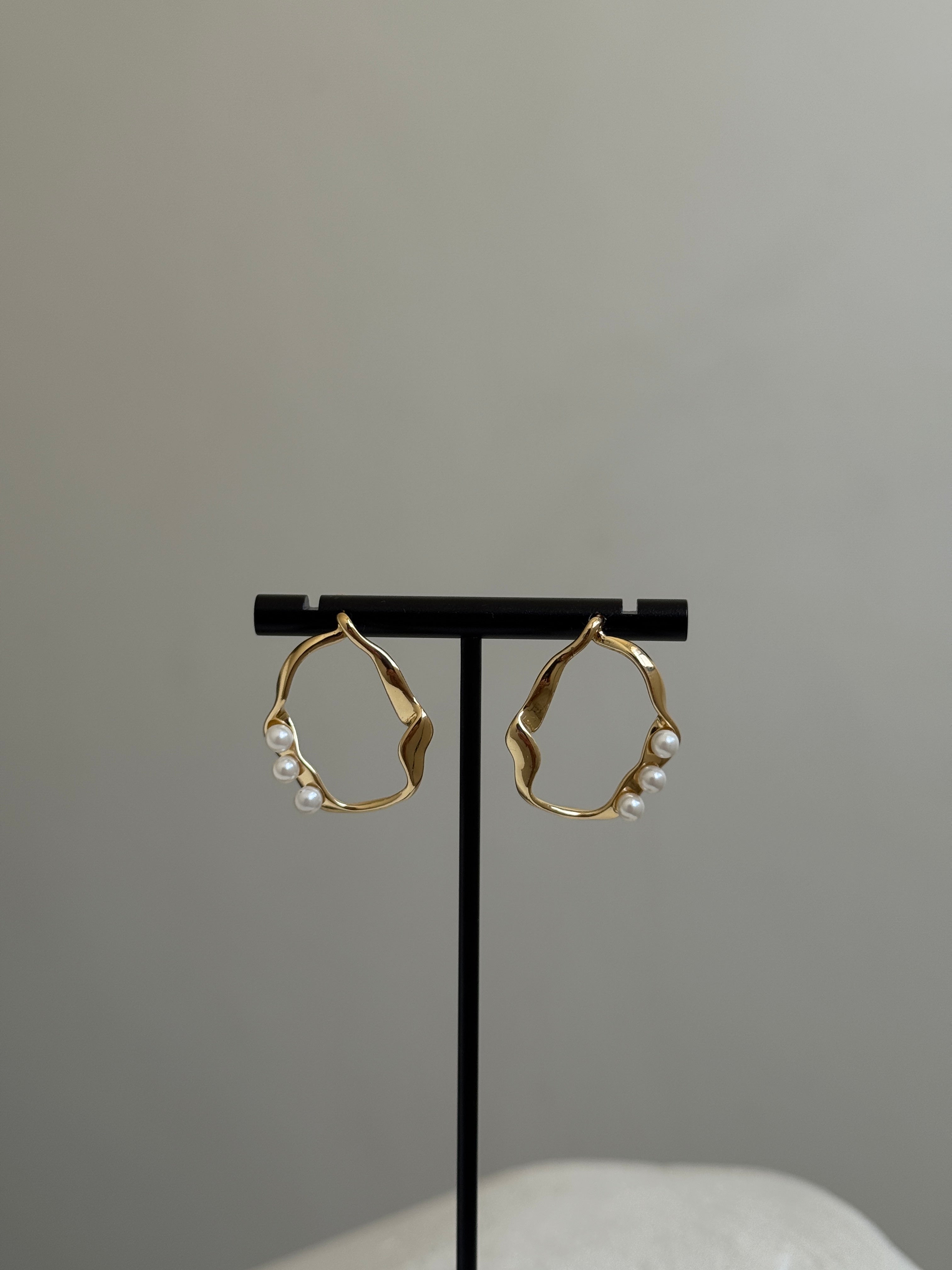 Eve Earring