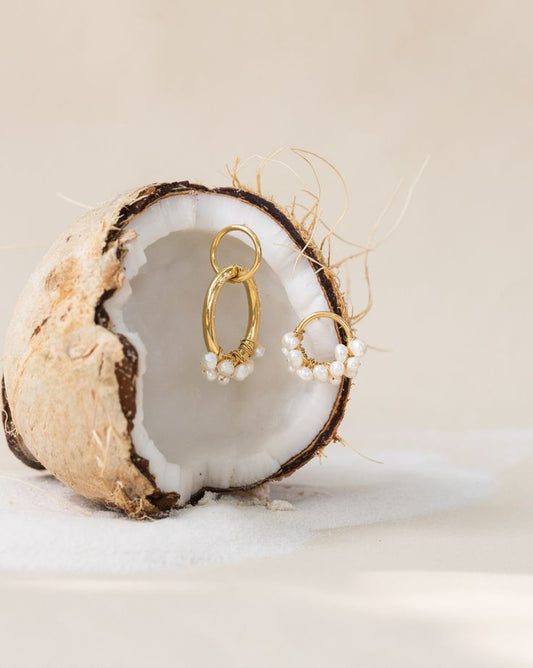 LAURA PEARL GOLD HOOPS